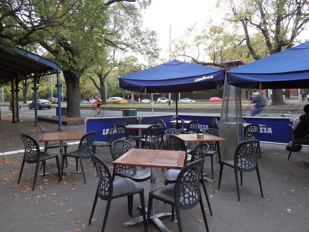 Naughtons Hotel Melburne Exterior foto